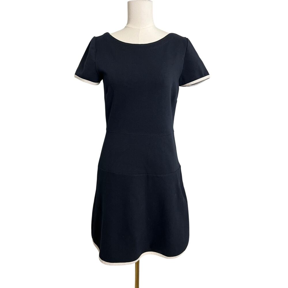 J.Crew Fit & Flare Dress Womens 6 Navy Blue Short Sleeve Knit Contrast Trim